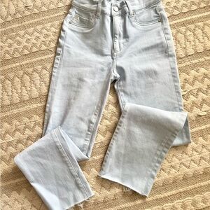 DL1961 Women's Straight Leg Jeans in Light Blue